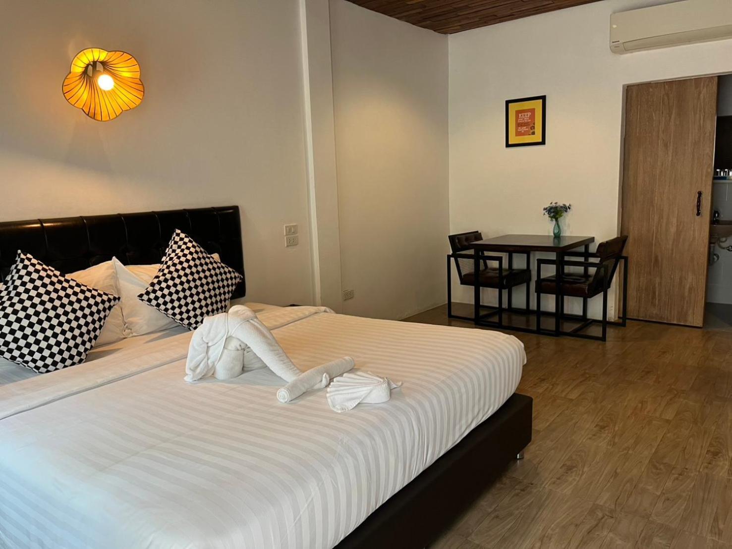 The Warehouse Chiang Mai Hotell Exteriör bild